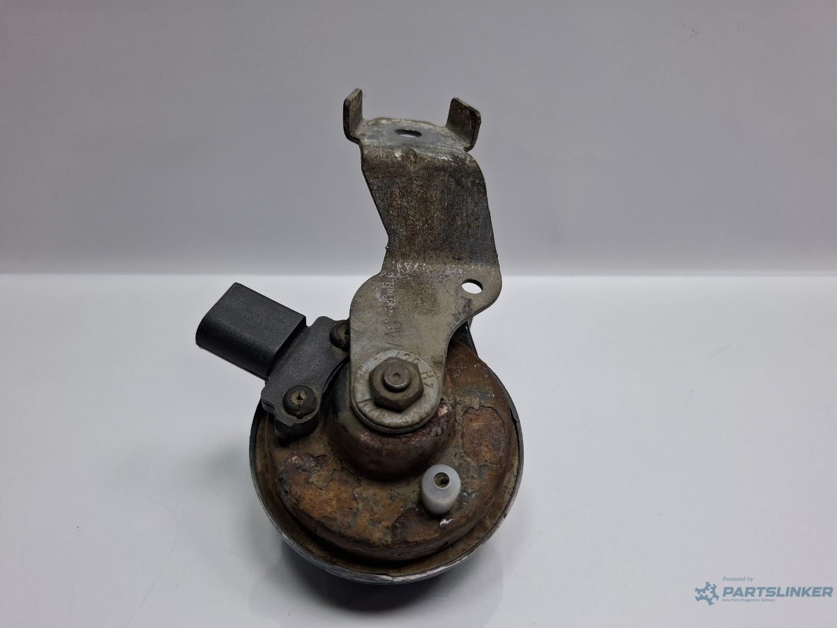 Claxon joase SKODA SUPERB III Estate 3T5 2009 - 2015 TDI CBBB, CFGB 1K0951221B