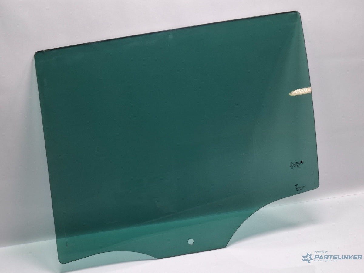 Geam privacy usa stanga spate SKODA SUPERB III Estate 3T5 2009 - 2015 TDI CBBB, CFGB Starglass 43R-000491 3T9845205A