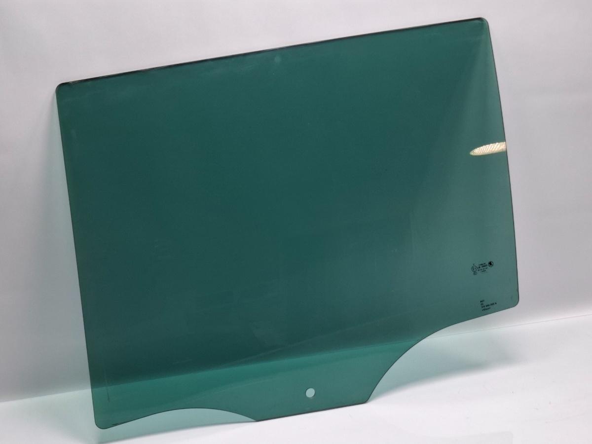 Geam privacy usa stanga spate SKODA SUPERB II Estate 3T5 2009 - 2015 TDI CBBB, CFGB Starglass 43R-000491 3T9845205A