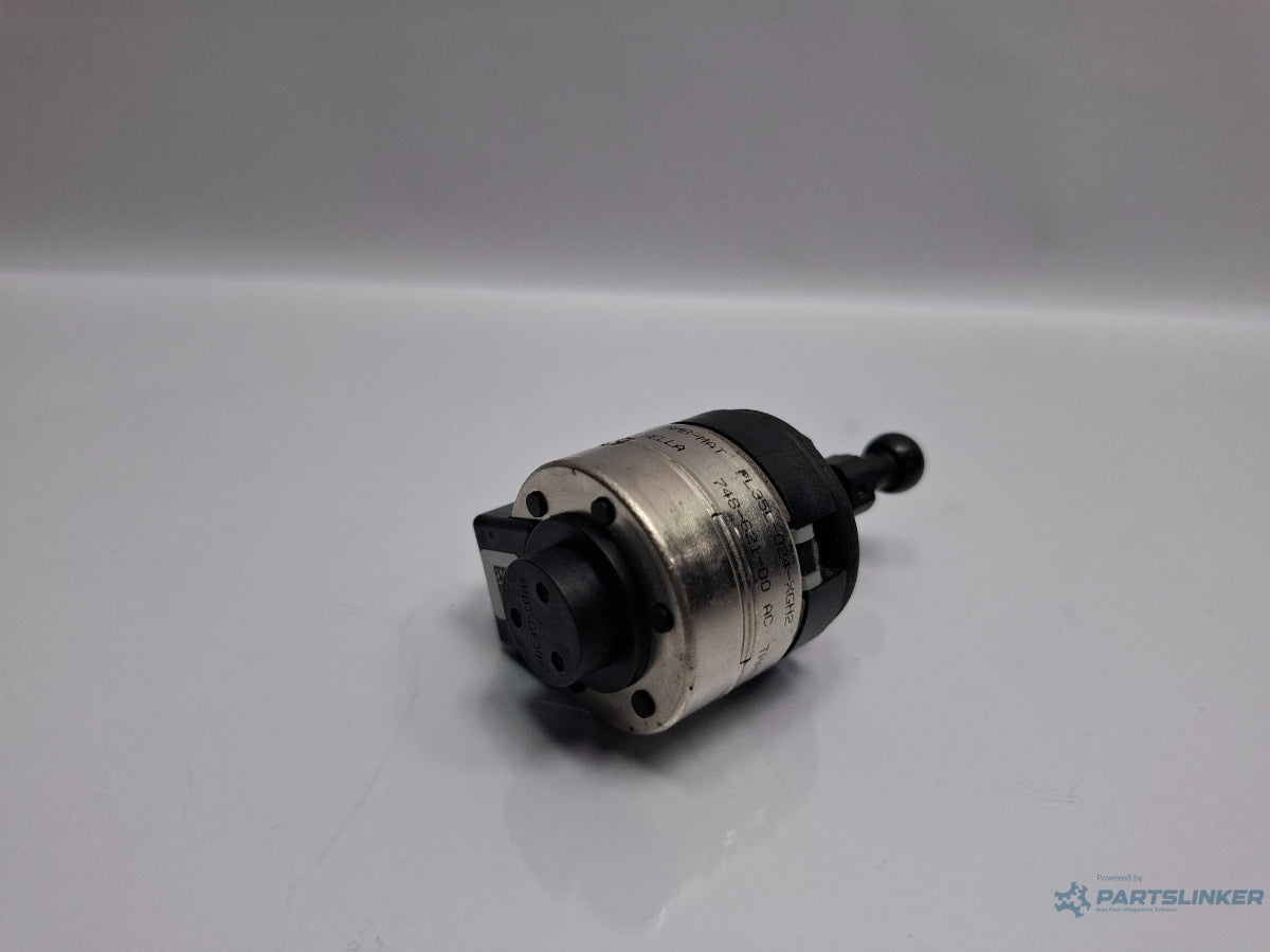 Motoras reglaj  far SKODA SUPERB III Estate 3T5 2009 - 2015 TDI CBBB, CFGB HELLA 74862100AC