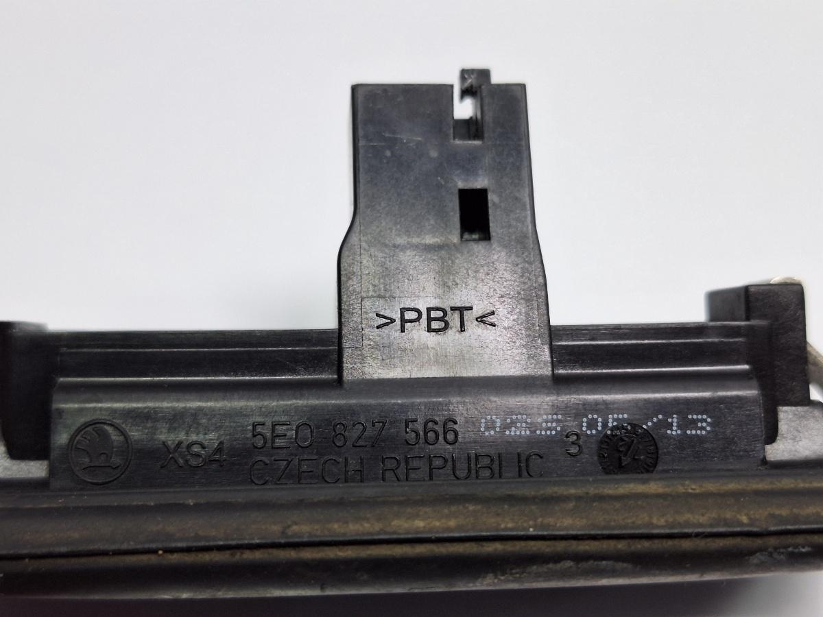 Buton deschidere hayon/portbagaj SKODA OCTAVIA Combi 5E5 2012 - > TDI CKFC, CRMB, CYKA 5E0827566