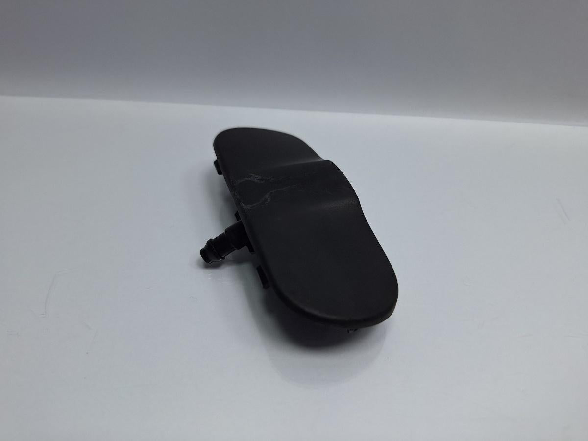 Duza spalator parbriz stanga AUDI A4 IV Avant 8K5, B8 2007 - 2015 TDI CAGA, CJCA, CMEA, CMFA 8T0955987C