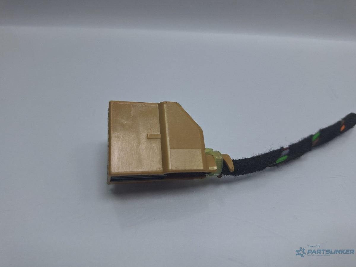 Mufa conector modul de parcare PDC SKODA SUPERB III Estate 3T5 2009 - 2015 TDI CBBB, CFGB 8E0972416A