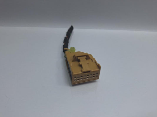 Mufa conector modul de parcare PDC SKODA SUPERB II Estate 3T5 2009 - 2015 TDI CBBB, CFGB 8E0972416A