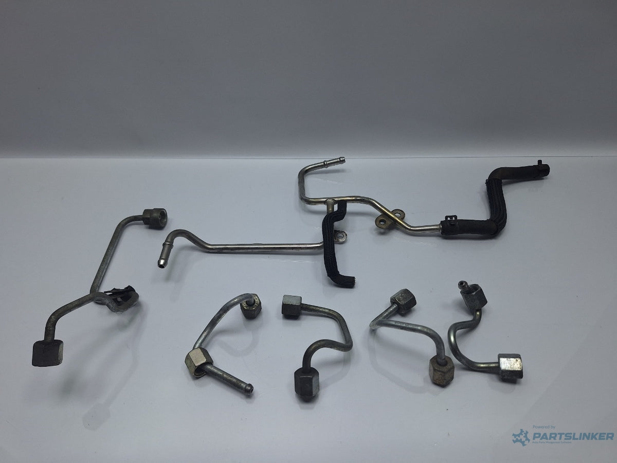 Conducte de alimentare injector combustibil SKODA SUPERB III Estate 3T5 2009 - 2015 TDI CBBB, CFGB 03L130301T , 03L130321R