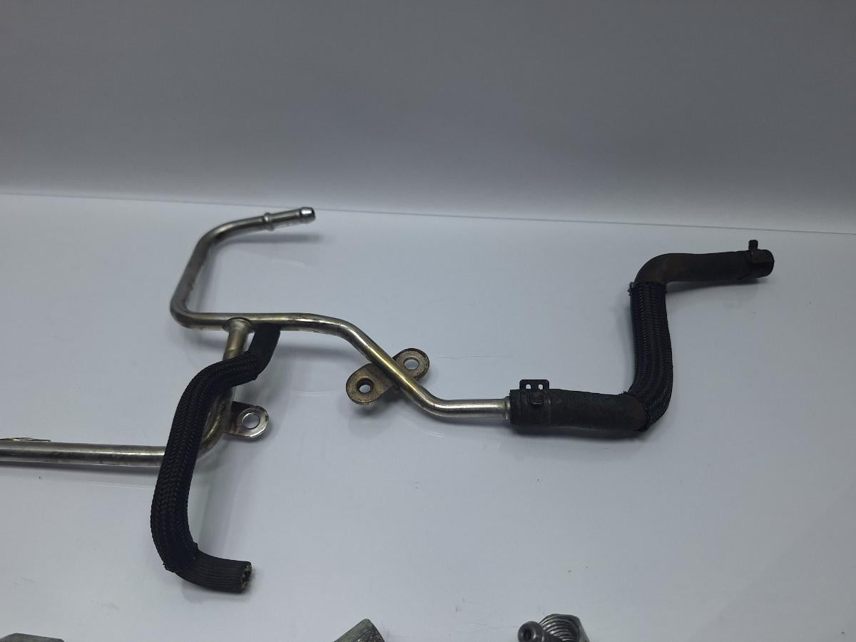 Conducte de alimentare injector combustibil SKODA SUPERB II Estate 3T5 2009 - 2015 TDI CBBB, CFGB 03L130301T , 03L130321R