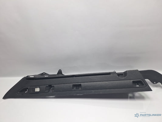 Suport rulou acoperire portbagaj stanga SKODA SUPERB III Estate 3T5 2009 - 2015 TDI CBBB, CFGB 3T9867761