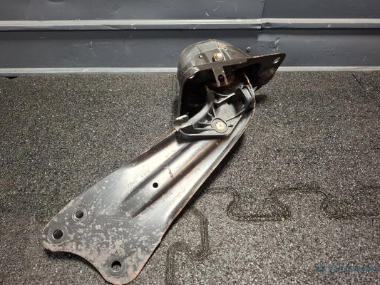 Brat bascula stanga spate SKODA SUPERB III Estate 3T5 2009 - 2015 TDI CBBB, CFGB 1K0505225H