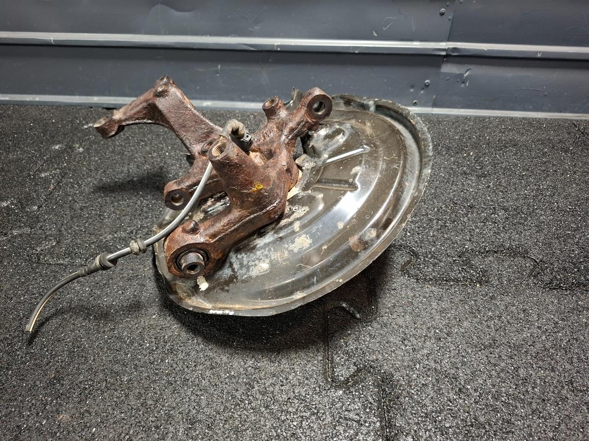 Fuzeta dreapta spate SKODA SUPERB II Estate 3T5 2009 - 2015 TDI CBBB, CFGB 1K0505436AE , 1K0615612P