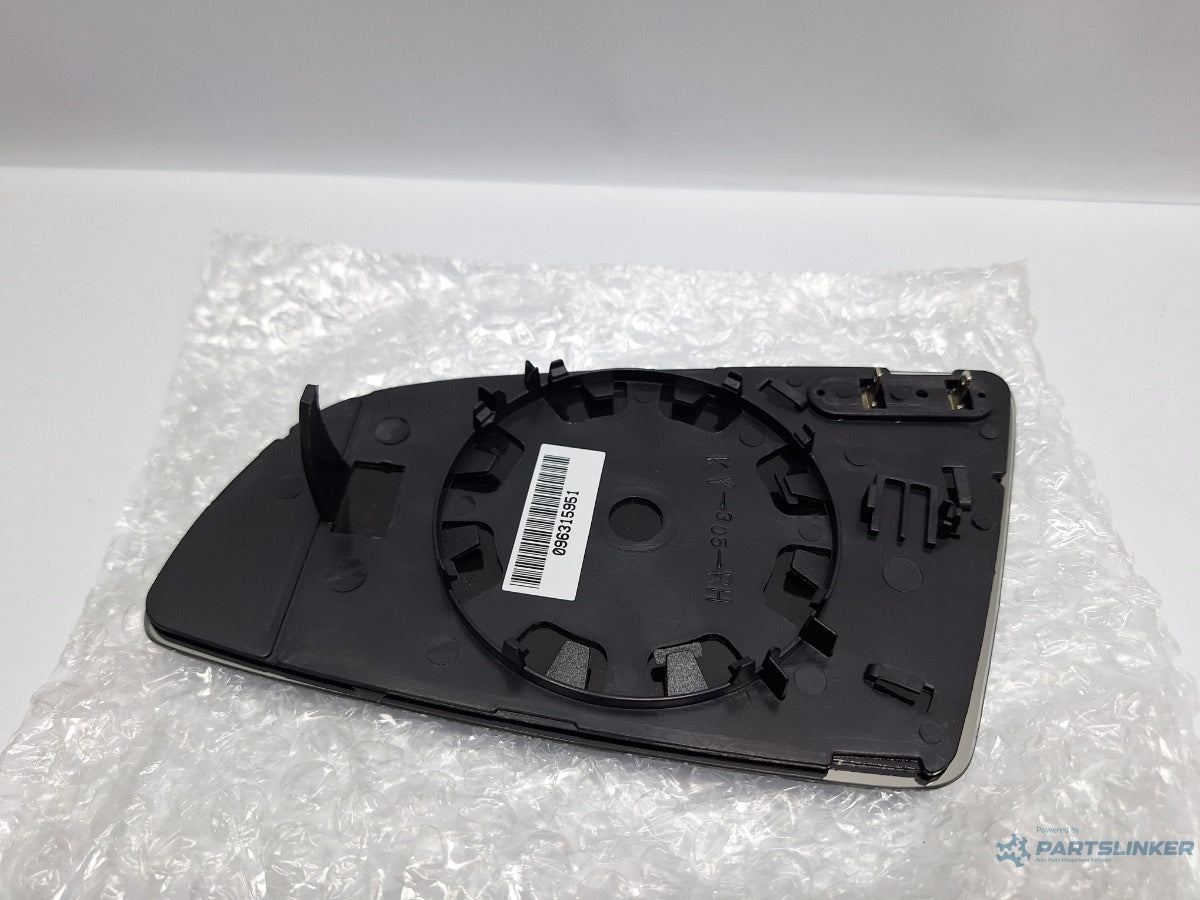 Sticla oglinda incalzita dreapta AUDI A4 III Avant 8ED, B7 2004 - 2008 TDI BKE, BRB Alkar 6402525 096315951