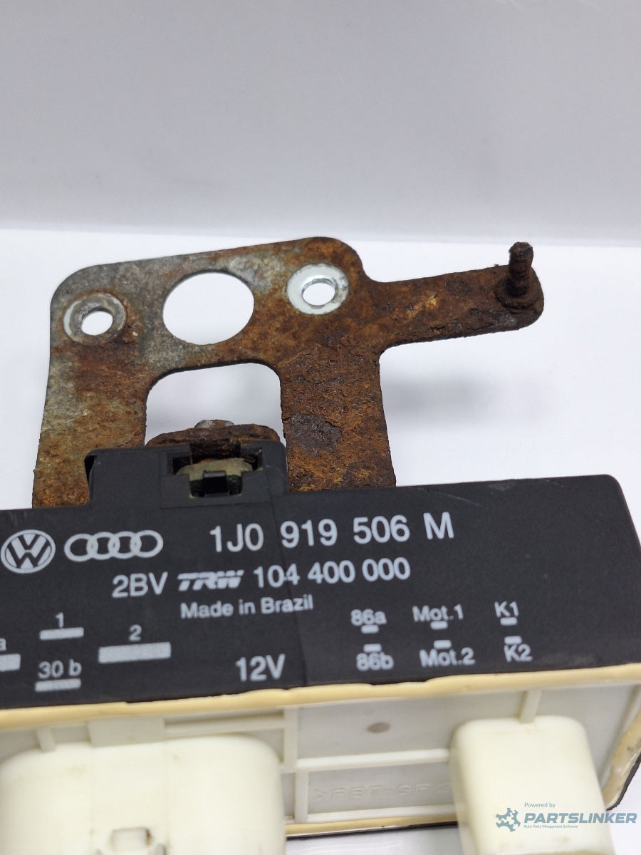 Releu ventilator racire VOLKSWAGEN FOX 5Z1, 5Z3 2003 - 2014 1.2 1.2 BMD, CHFB 1J0919506M