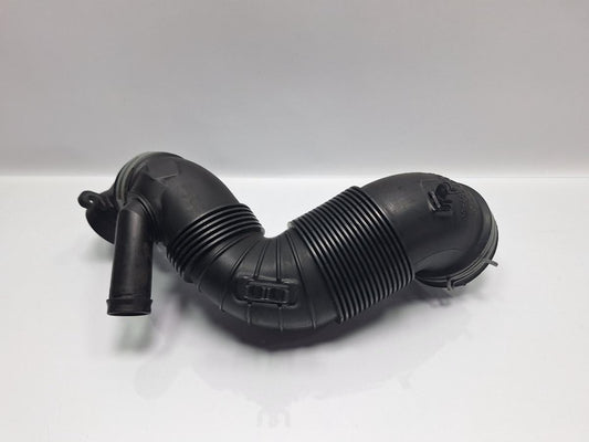 Conducta admisie aer VOLKSWAGEN PASSAT Variant 3C5 2005 - 2011 TDI BMP 3C0129654P , 3C0129635