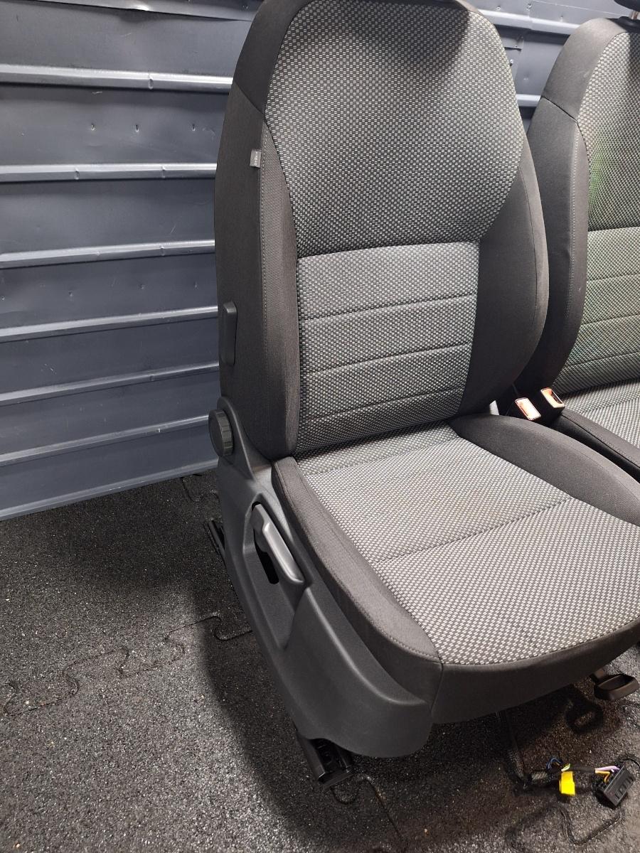 Scaune incalzite si banchete SKODA OCTAVIA Combi 5E5 2012 - > TDI CKFC, CRMB, CYKA 5Q4881106A , 5Q4881105A