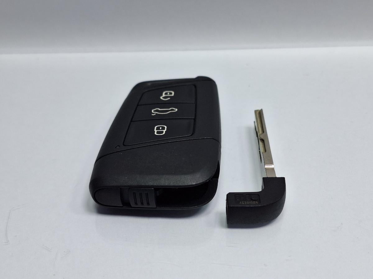 Cheie de contact VOLKSWAGEN PASSAT Variant 3G5 2014 - > TDI CRLB, DBGA, DFGA 3G0959752BC