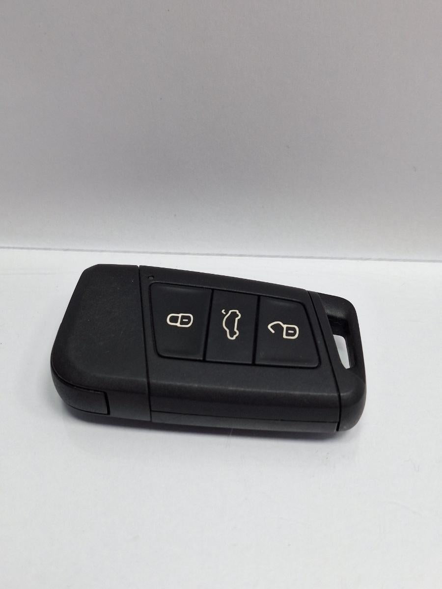 Cheie de contact VOLKSWAGEN PASSAT Variant 3G5 2014 - > TDI CRLB, DBGA, DFGA 3G0959752BC