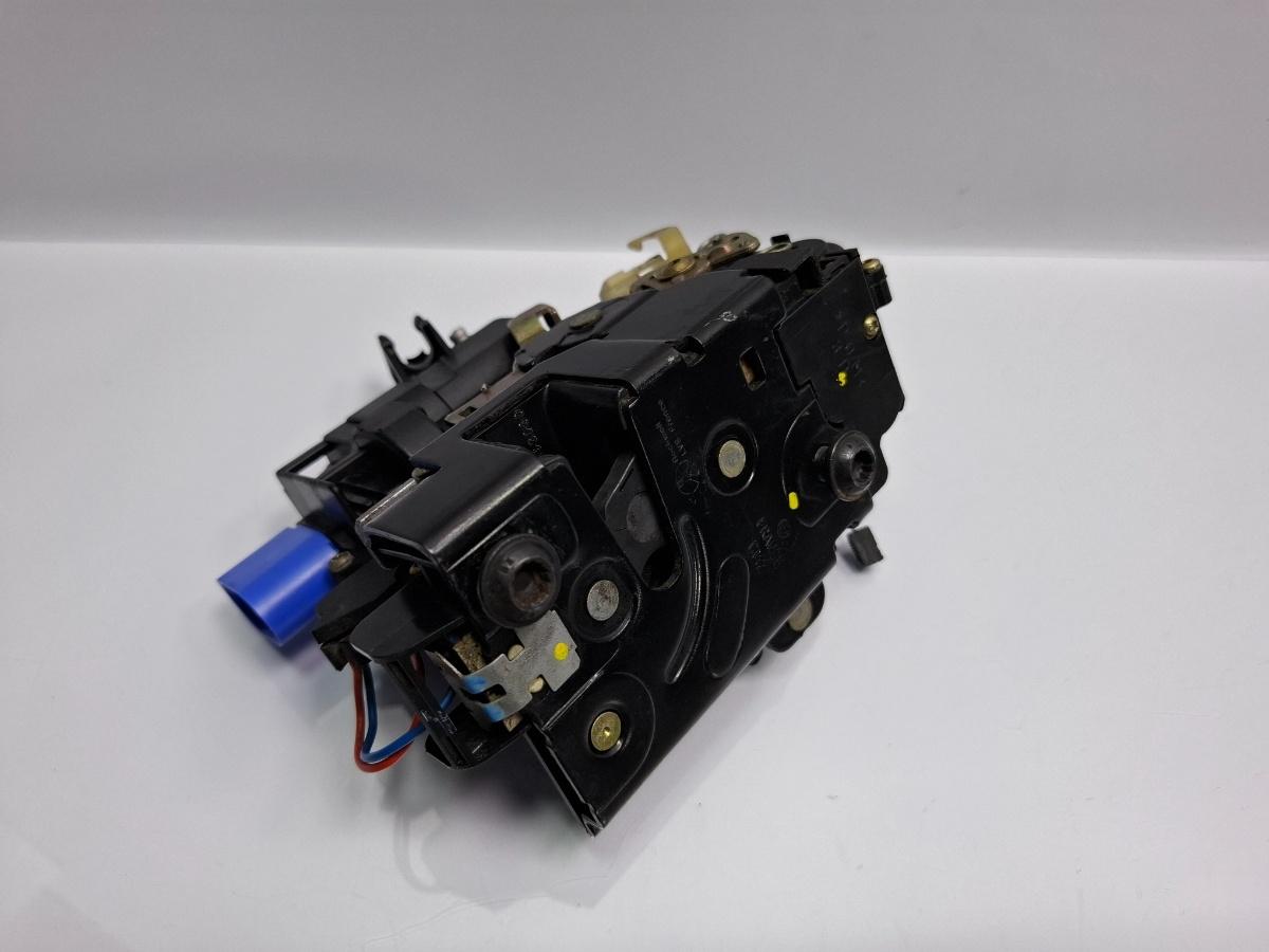 Broasca usa dreapta fata SKODA FABIA Saloon 6Y3 1999 - 2007 TDI ATD, AXR 3B1837016CC