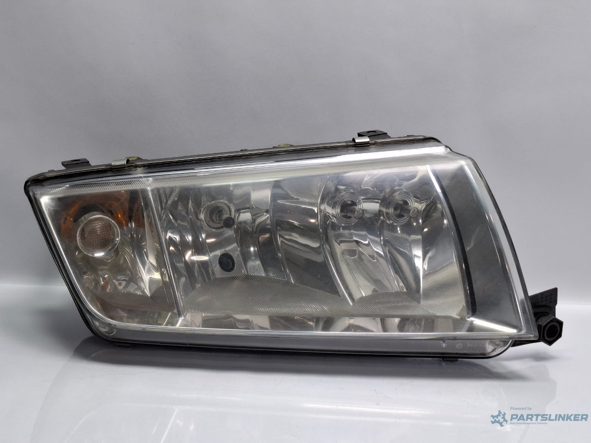 Far halogen dreapta SKODA FABIA Saloon 6Y3 1999 - 2007 TDI ATD, AXR 6Y1941016H