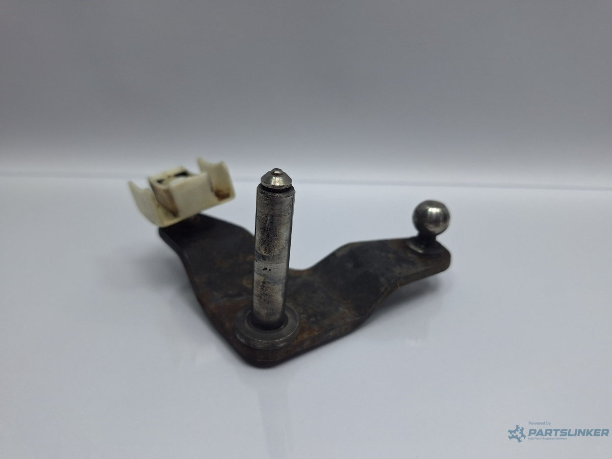 Suport timonerie schimbator de viteze SKODA FABIA Saloon 6Y3 1999 - 2007 TDI ATD, AXR 1J0711208E