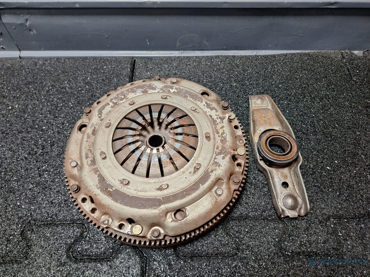 Kit ambreiaj SKODA FABIA Saloon 6Y3 1999 - 2007 TDI ATD, AXR 037105273C