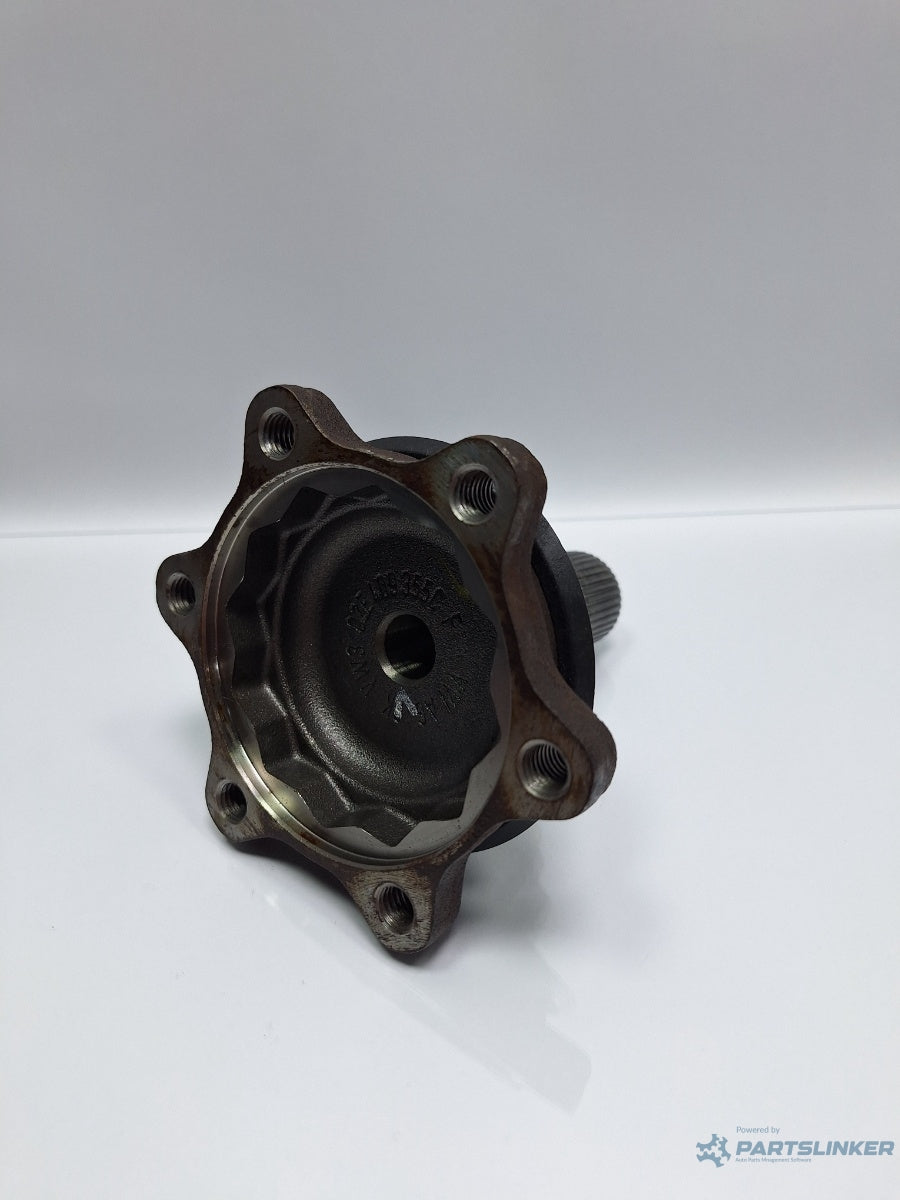 Flansa cutie stanga VOLKSWAGEN PASSAT CC 357 2008 - 2012 TDI CBAB, CFFB 02E409355C , 02E409343C