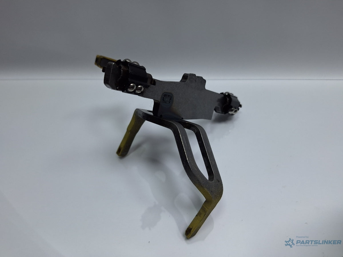 Furca ambreiaj ( Nr2) VOLKSWAGEN PASSAT CC 357 2008 - 2012 TDI CBAB, CFFB 02E311562D