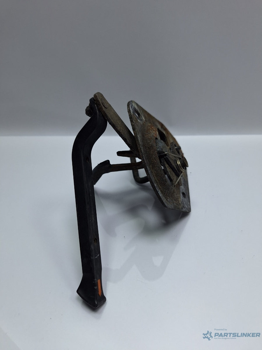 Carlig de siguranta capota motor SKODA FABIA Saloon 6Y3 1999 - 2007 TDI ATD, AXR 6Y0823480C