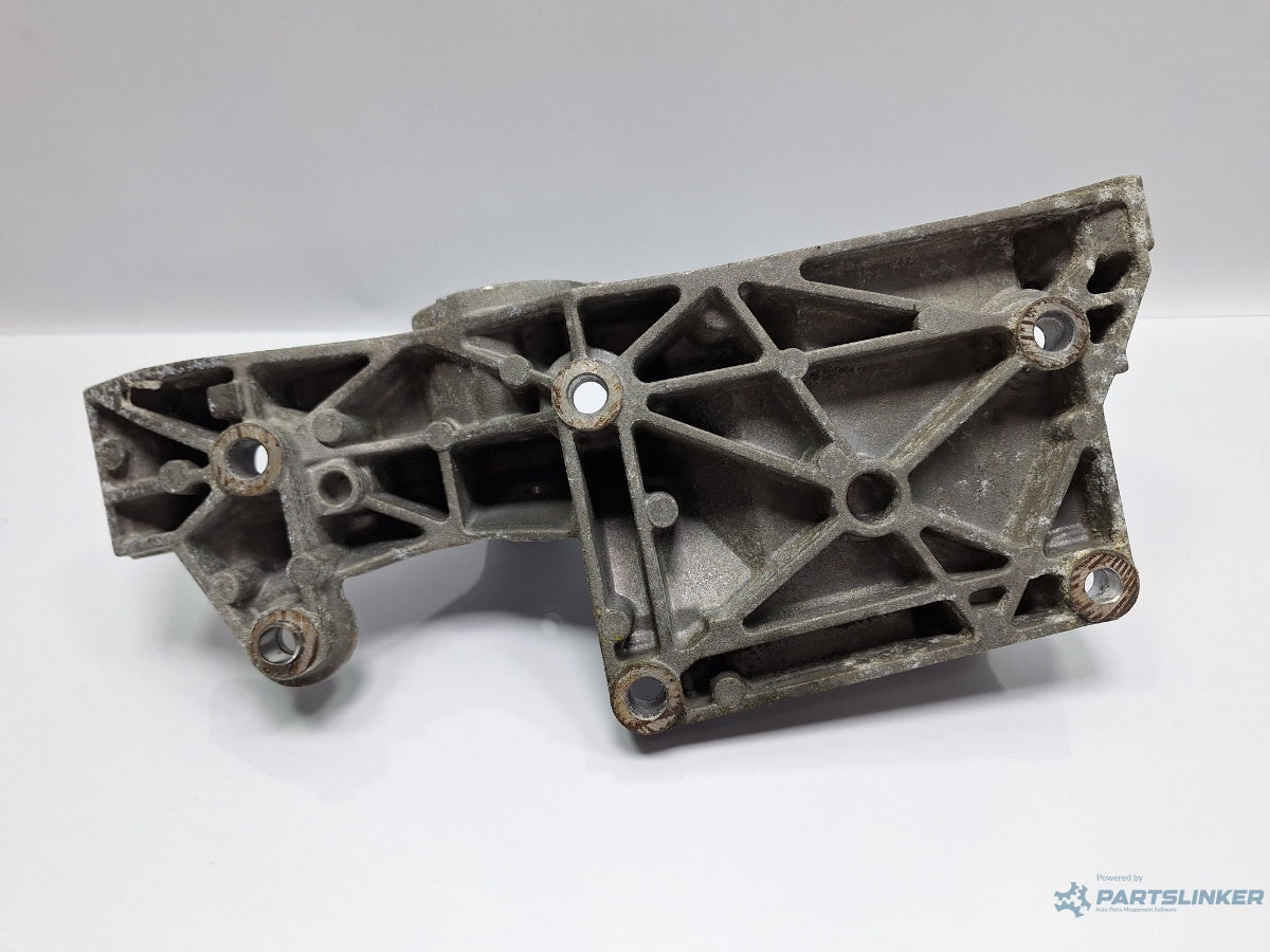 Suport accesorii SKODA FABIA Saloon 6Y3 1999 - 2007 TDI ATD, AXR 038903143R