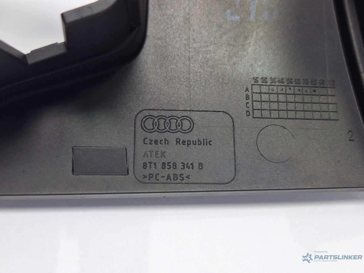 Ornament bloc lumini AUDI A4 IV Avant 8K5, B8 2007 - 2015 TDI CAGA, CJCA, CMEA, CMFA 8T1858341B