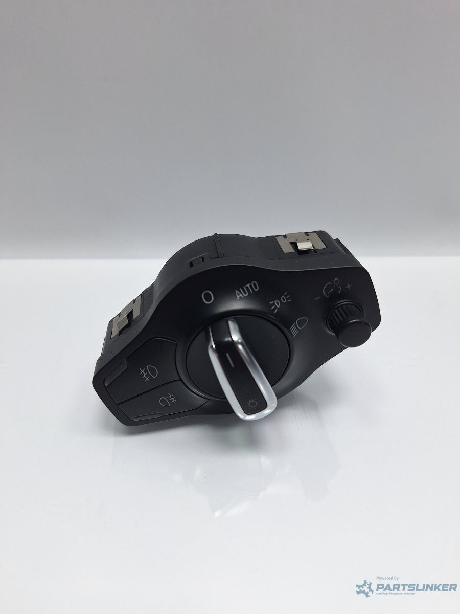 Bloc lumini AUDI A4 IV Avant 8K5, B8 2007 - 2015 TDI CAGA, CJCA, CMEA, CMFA 8K0941531AL