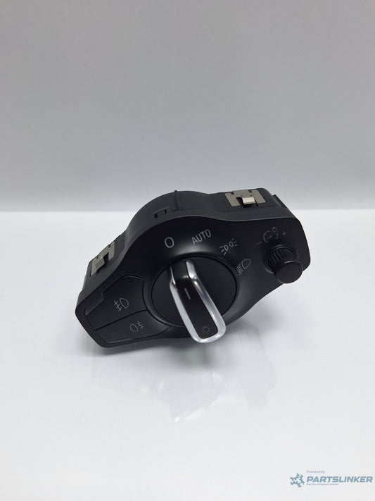 Bloc lumini AUDI A4 IV Avant 8K5, B8 2007 - 2015 TDI CAGA, CJCA, CMEA, CMFA 8K0941531AL