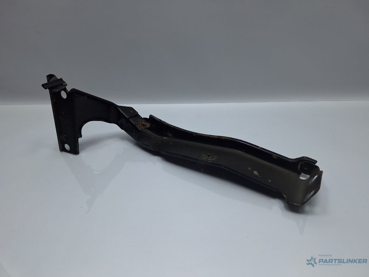 Suport  aripa dreapta fata AUDI A4 IV Avant 8K5, B8 2007 - 2015 TDI CAGA, CJCA, CMEA, CMFA 8K0821136A