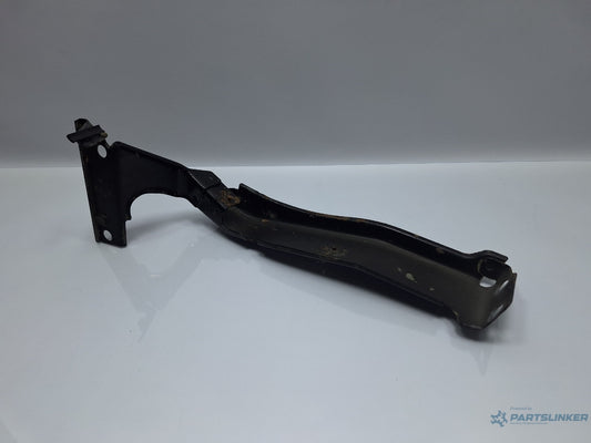 Suport  aripa dreapta fata AUDI A4 IV Avant 8K5, B8 2007 - 2015 TDI CAGA, CJCA, CMEA, CMFA 8K0821136A