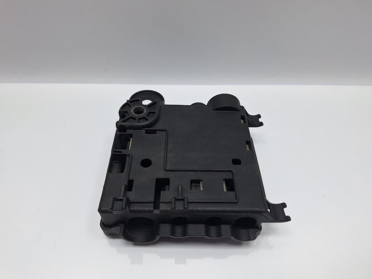 Panou sigurante AUDI A4 IV Avant 8K5, B8 2007 - 2015 TDI CAGA, CJCA, CMEA, CMFA 8K0937517A