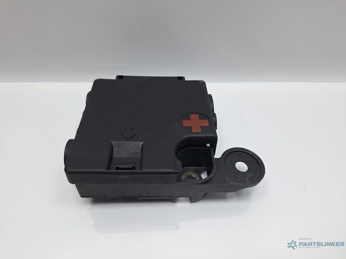 Panou sigurante AUDI A4 IV Avant 8K5, B8 2007 - 2015 TDI CAGA, CJCA, CMEA, CMFA 8K0937517A