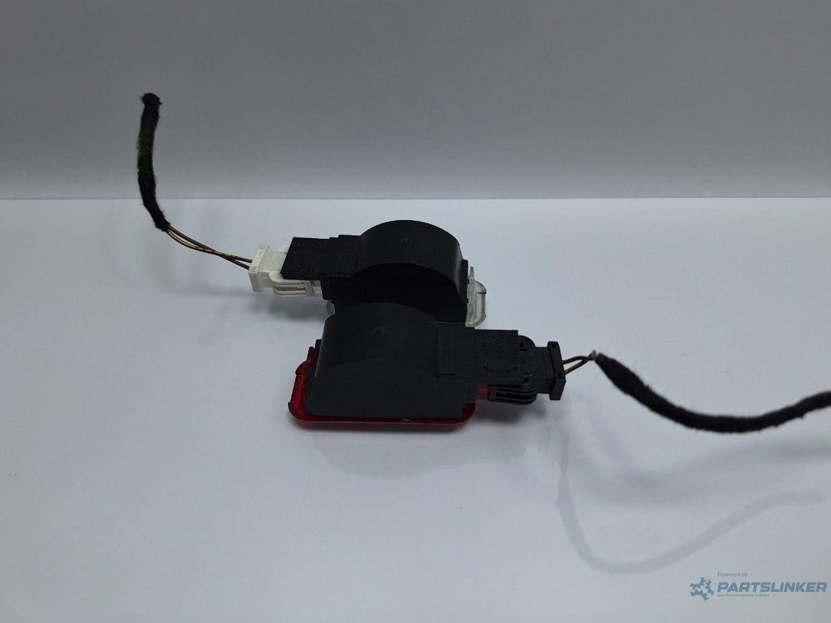 Lampi avertizare usa deschisa AUDI A4 IV Avant 8K5, B8 2007 - 2015 TDI CAGA, CJCA, CMEA, CMFA 4B0947415A , 6Y0947411
