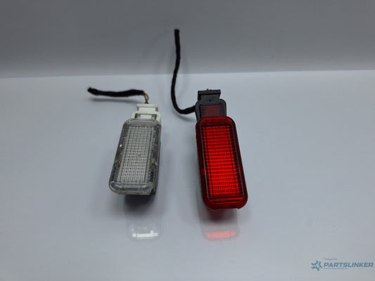 Lampi avertizare usa deschisa AUDI A4 IV Avant 8K5, B8 2007 - 2015 TDI CAGA, CJCA, CMEA, CMFA 4B0947415A , 6Y0947411