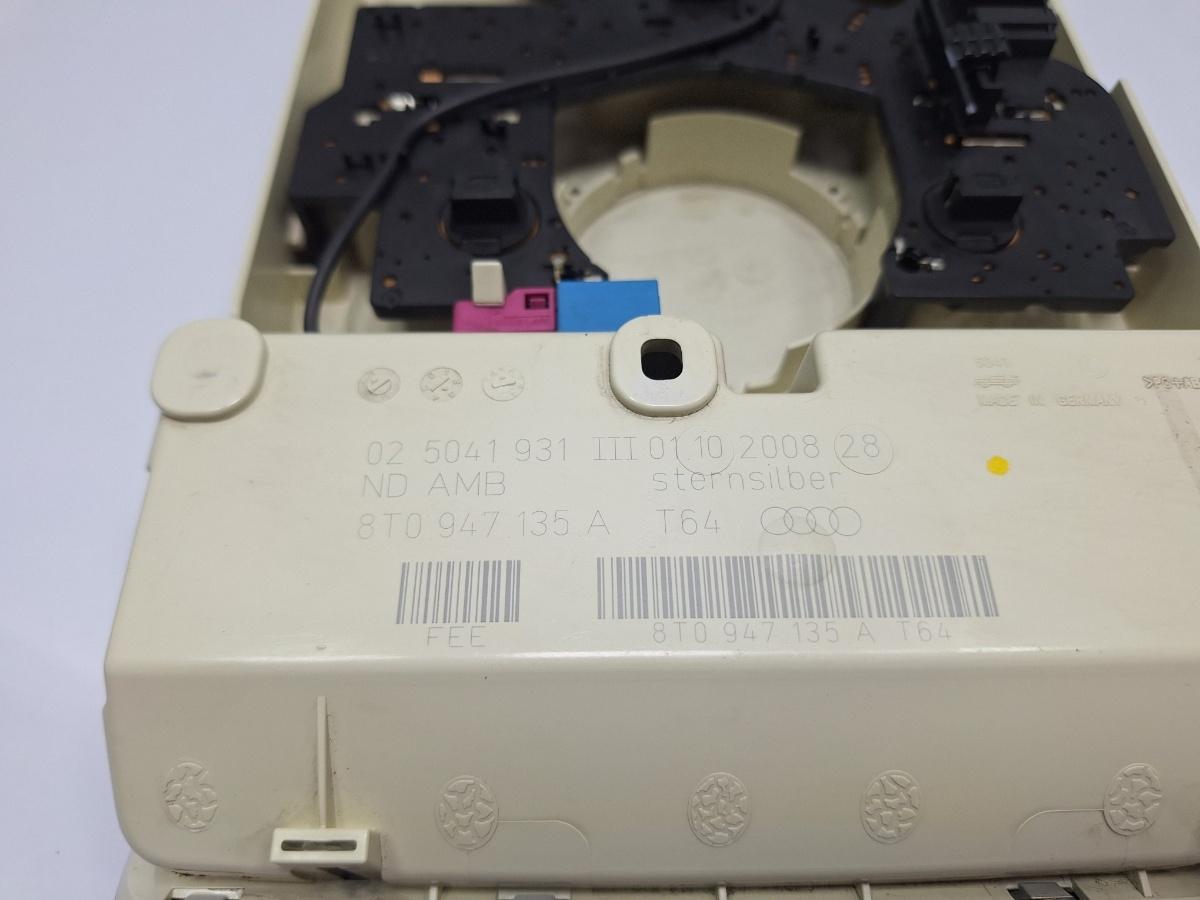 Plafoniera lumini AUDI A4 IV Avant 8K5, B8 2007 - 2015 TDI CAGA, CJCA, CMEA, CMFA 8T0947135A