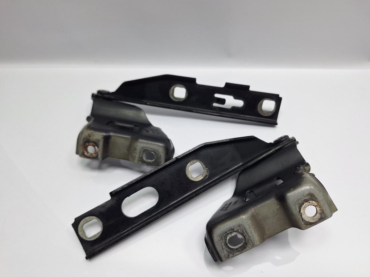Balamale capota motor AUDI A4 IV Avant 8K5, B8 2007 - 2015 TDI CAGA, CJCA, CMEA, CMFA 8K0823302D , 8K0823301D