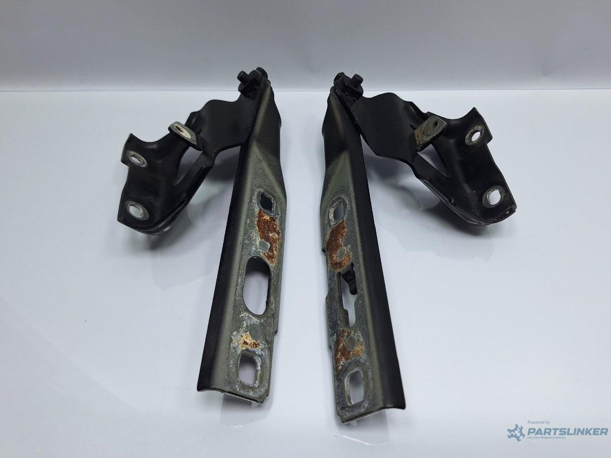 Balamale capota motor AUDI A4 IV Avant 8K5, B8 2007 - 2015 TDI CAGA, CJCA, CMEA, CMFA 8K0823302D , 8K0823301D