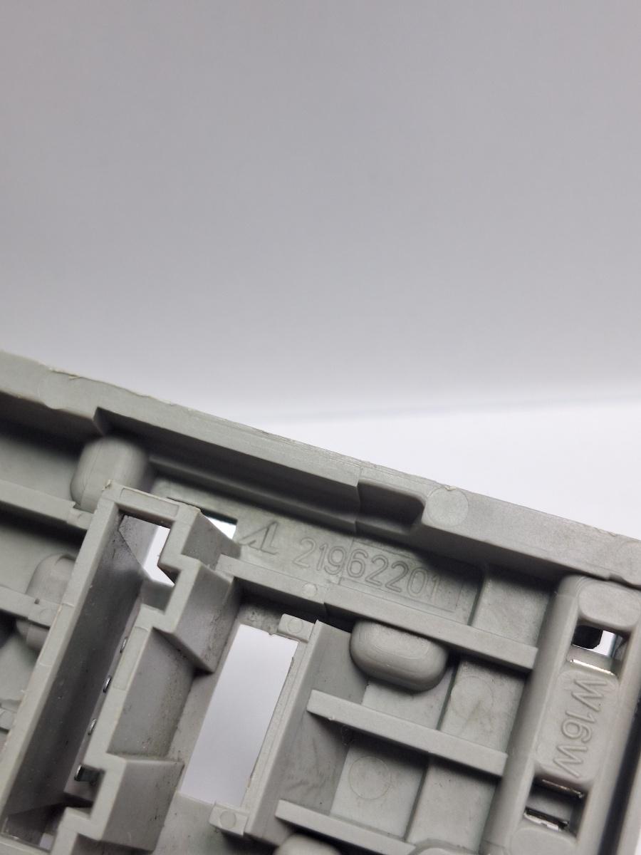 Soclu stop haion dreapta AUDI A4 IV Avant 8K5, B8 2007 - 2015 TDI CAGA, CJCA, CMEA, CMFA 21962201 8K9945258B