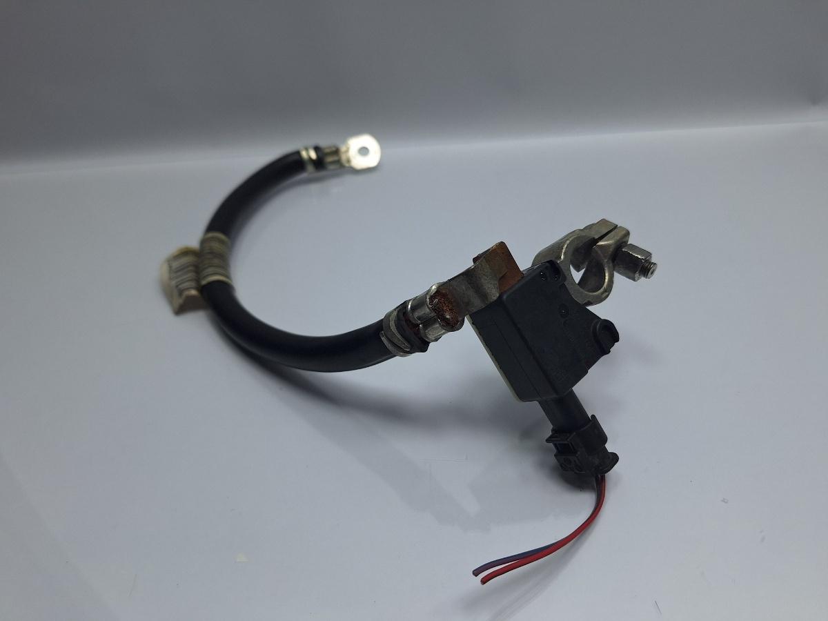 Borna minus AUDI A4 IV Avant 8K5, B8 2007 - 2015 TDI CAGA, CJCA, CMEA, CMFA 8K0915181B