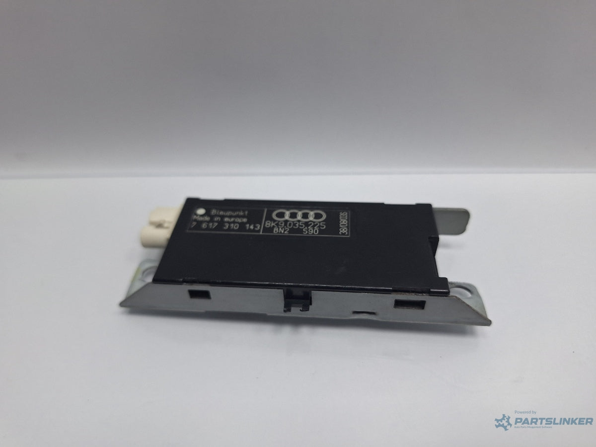 Amplificator semnal antena AUDI A4 IV Avant 8K5, B8 2007 - 2015 TDI CAGA, CJCA, CMEA, CMFA 8K9035225