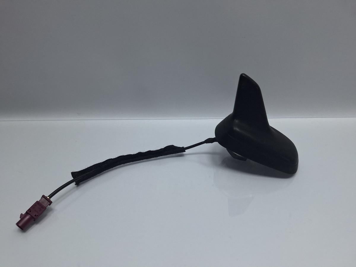Antena radio AUDI A4 IV Avant 8K5, B8 2007 - 2015 TDI CAGA, CJCA, CMEA, CMFA 8K9035503
