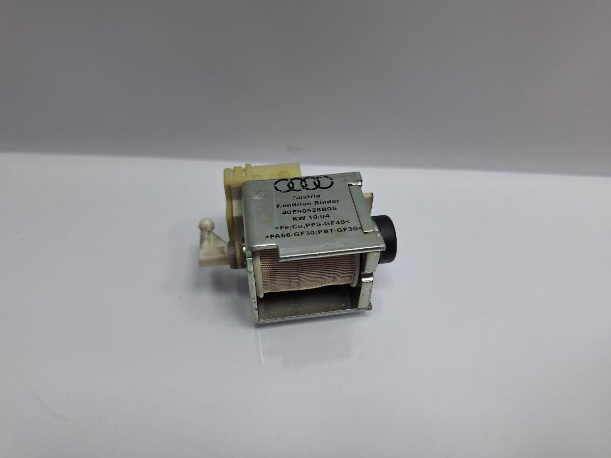 Blocator timonerie AUDI A6/S6 III Saloon 4F2, C6 2004 - 2011 TDI quattro BMK 40E90528B05