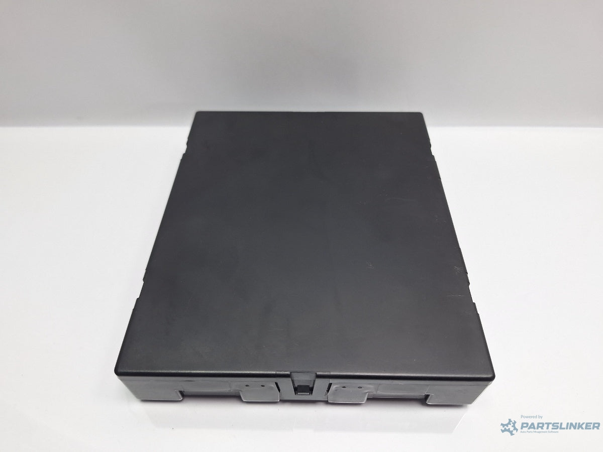 Modul de confort AUDI A4 IV Avant 8K5, B8 2007 - 2015 TDI CAGA, CJCA, CMEA, CMFA 8K0907064M