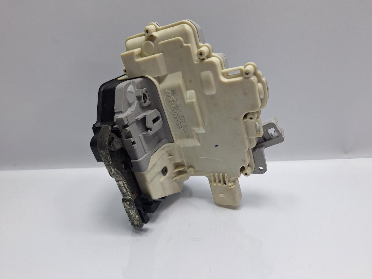 Broasca usa dreapta fata AUDI A4 IV Avant 8K5, B8 2007 - 2015 TDI CAGA, CJCA, CMEA, CMFA 8J1837016A