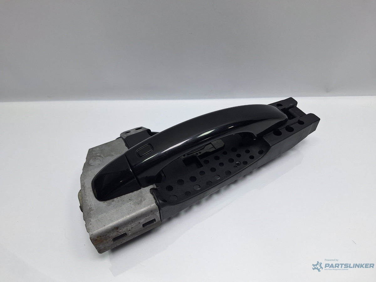 Maner cu suport exterior usa LY9B stanga fata AUDI A4 IV Avant 8K5, B8 2007 - 2015 TDI CAGA, CJCA, CMEA, CMFA 8T1837885B