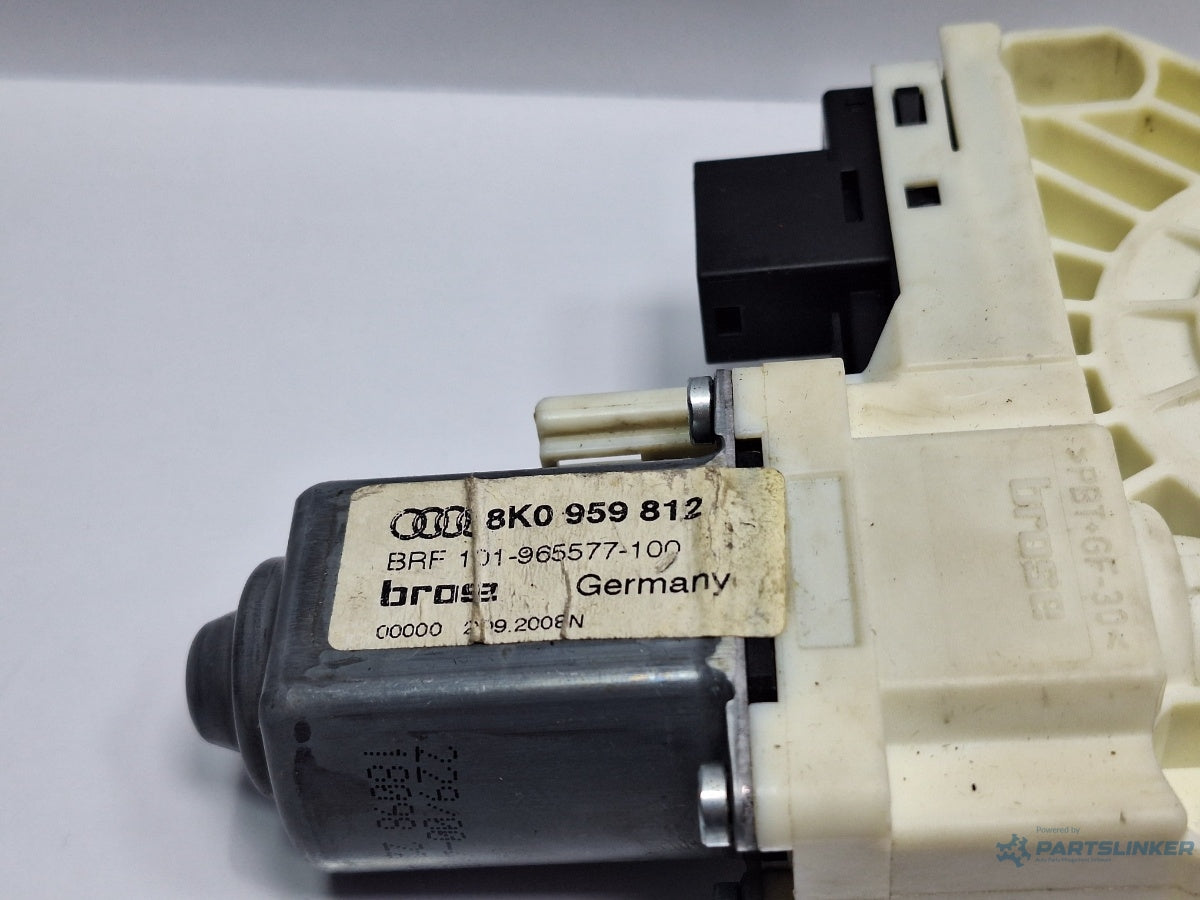 Macara geam dreapta spate AUDI A4 IV Avant 8K5, B8 2007 - 2015 TDI CAGA, CJCA, CMEA, CMFA 8K0959812