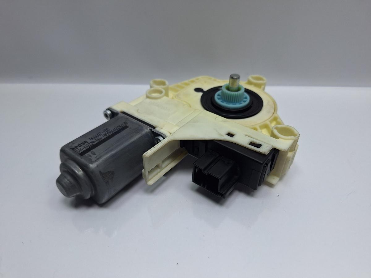 Macara geam dreapta spate AUDI A4 IV Avant 8K5, B8 2007 - 2015 TDI CAGA, CJCA, CMEA, CMFA 8K0959812