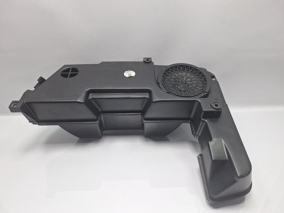 Difuzor subwoofer AUDI A4 IV Avant 8K5, B8 2007 - 2015 TDI CAGA, CJCA, CMEA, CMFA 8K9035382